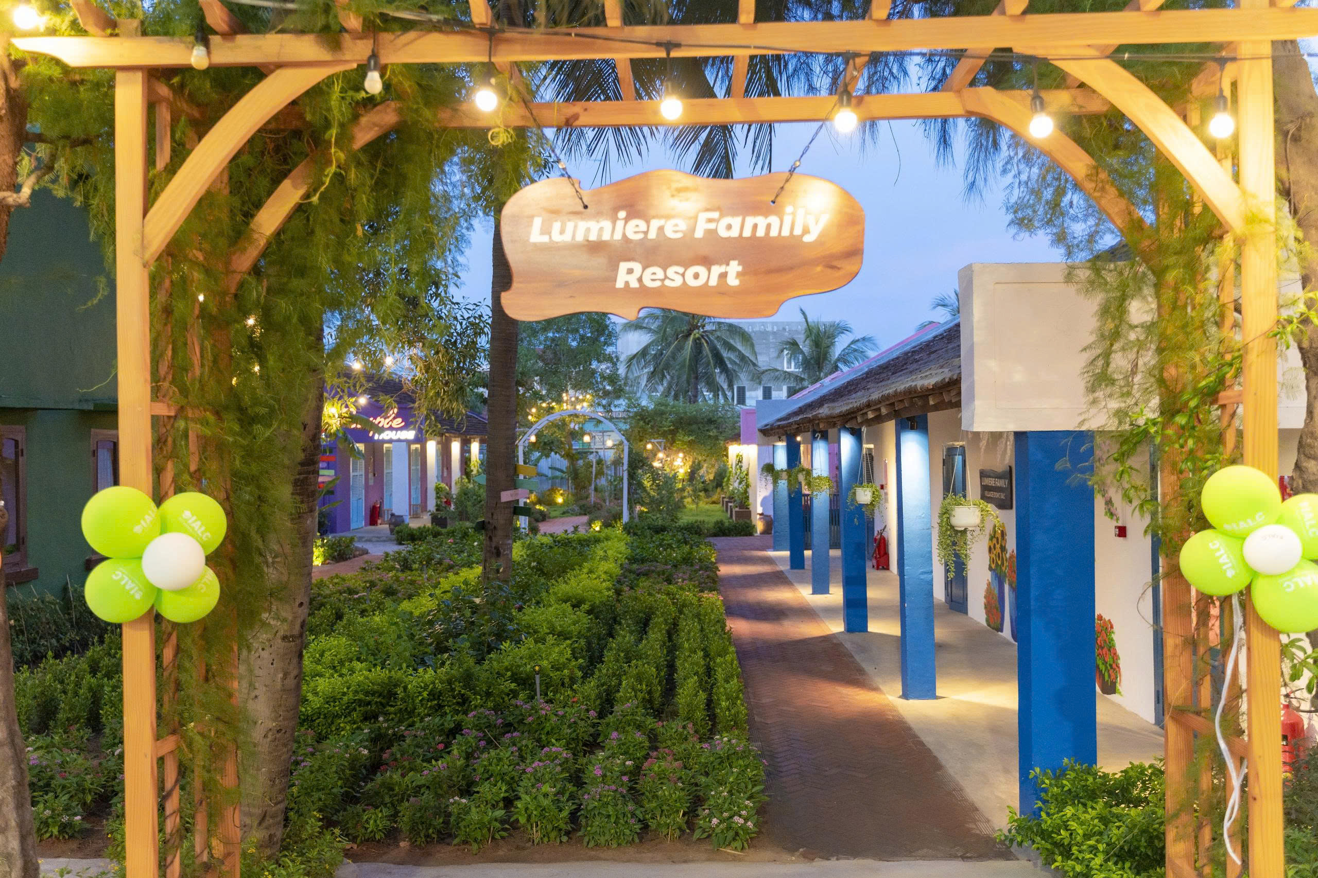 Lumiere Family Village Đông Tác